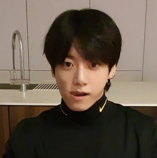 mubai__jk's tweet photo. ดื้อกะแม่                           ดื้อกะเทอ https://t.co/oHQOnrdghl