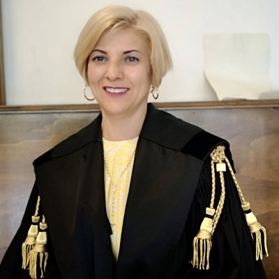 caredda_maria's tweet photo. #NuovaFotoProfilo https://t.co/WDdj2WzjQx