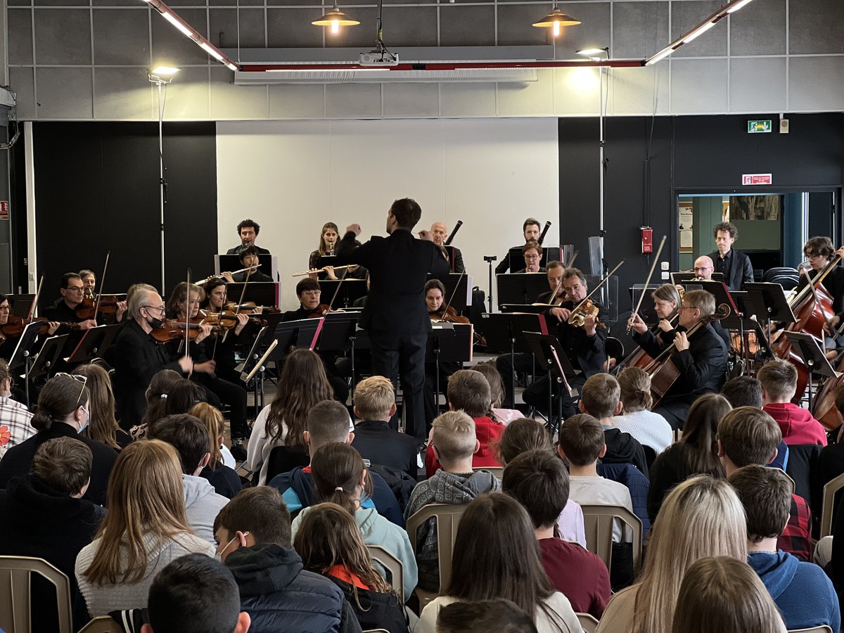 @VictorJacobChef est un chef d’orchestre investi auprès de l’@ORCHESPICARDIE notamment sur les actions d’éducation artistique et culturelle. Un grand merci au Chef d’Orchestre Victor Jacob pour sa direction de l’Orchestre de Picardie lors de l’enregistrement et des BD concerts.