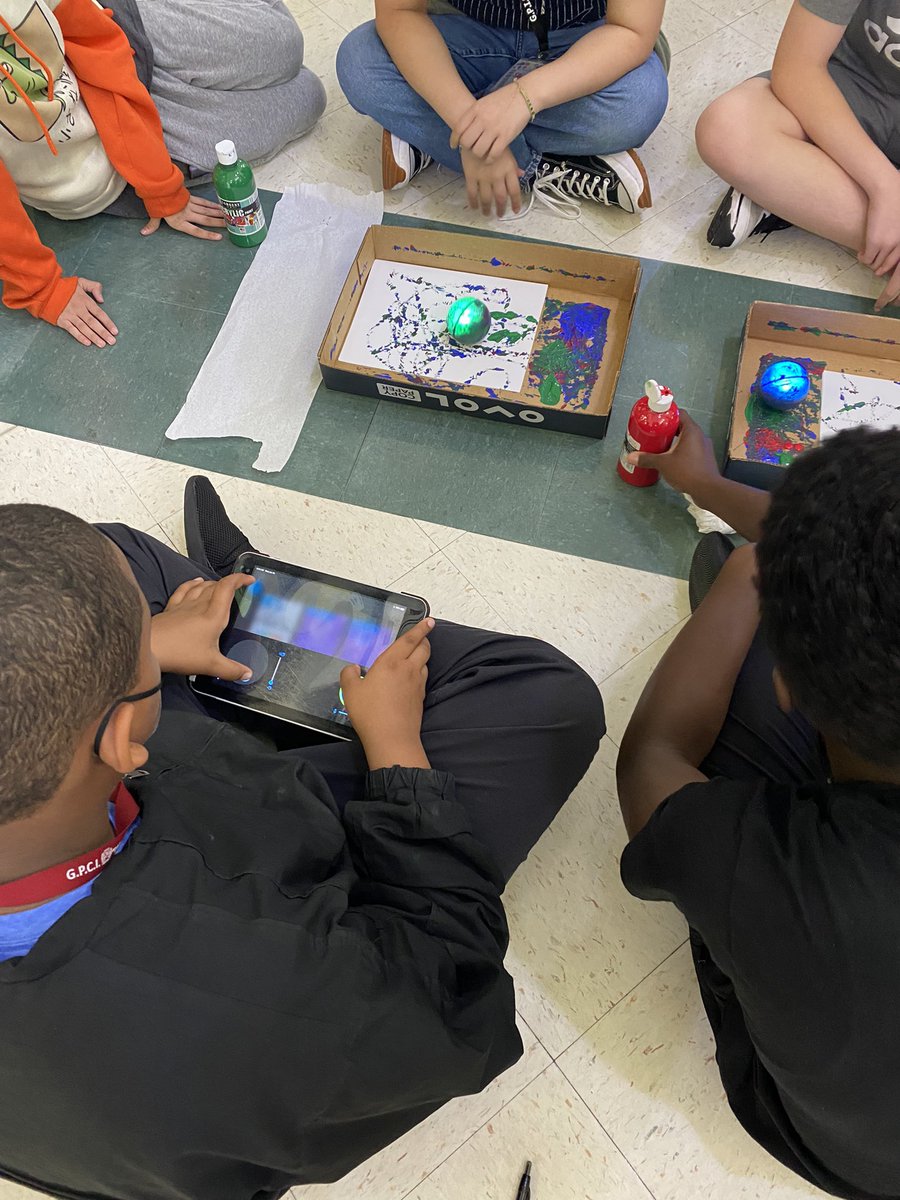 Tara Cahill tweet media