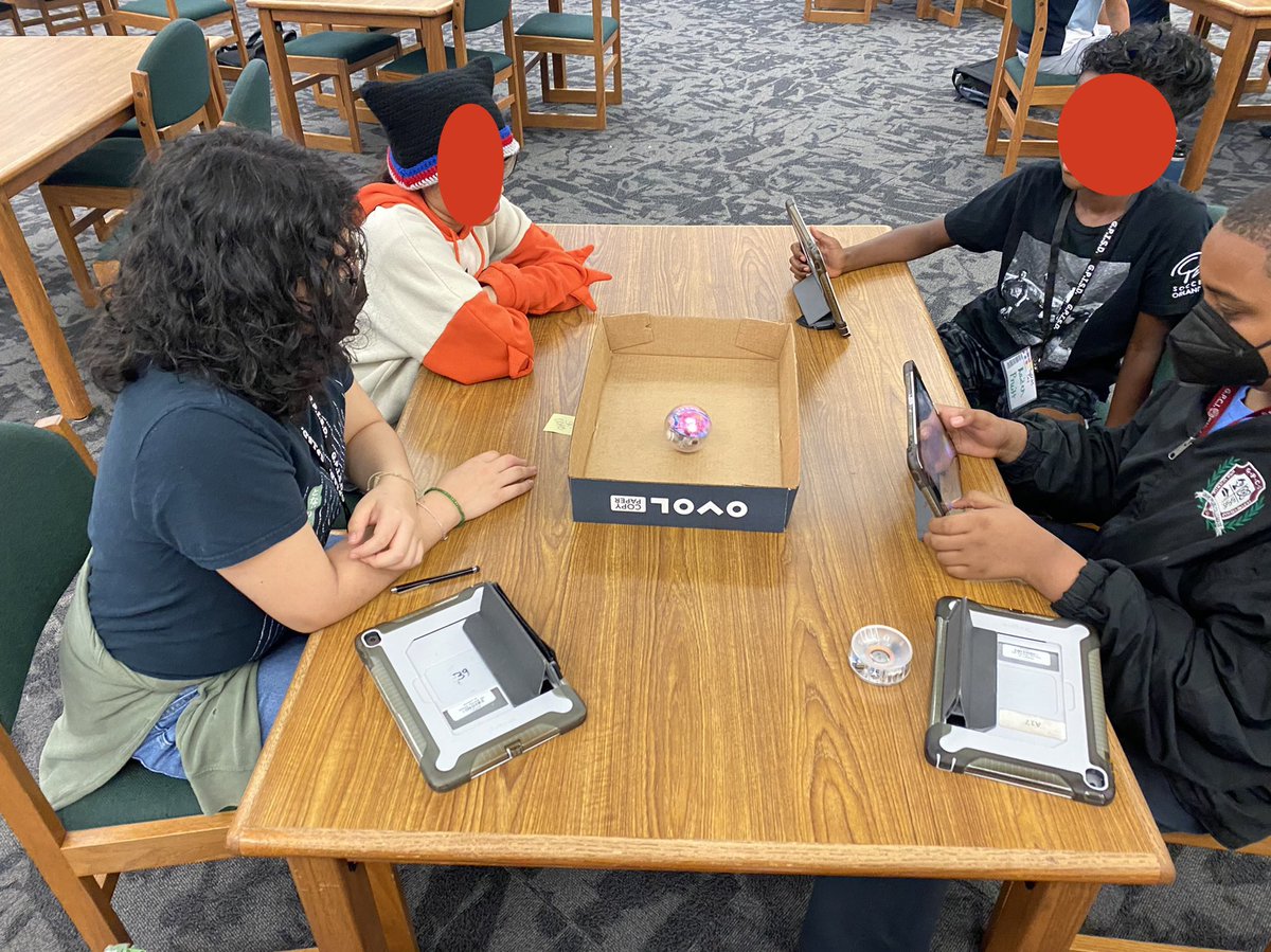 Tara Cahill tweet media