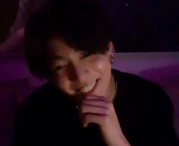 daeguthv's tweet image. he :D