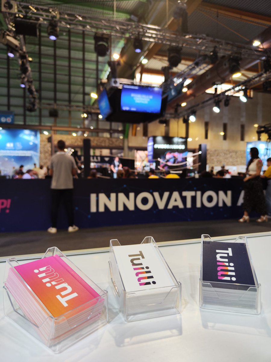 SomosTuilli's tweet photo. Segundo día en el #DES2022 que se celebra en #Málaga después de una primera jornada bien intensa presentando nuestro proyecto. Reimaginando los modelos de negocio del seguro a través de la tecnología en el Banking and Insurance Forum.
#insurtech #SmartInsurances https://t.co/LBpSTaDfkF