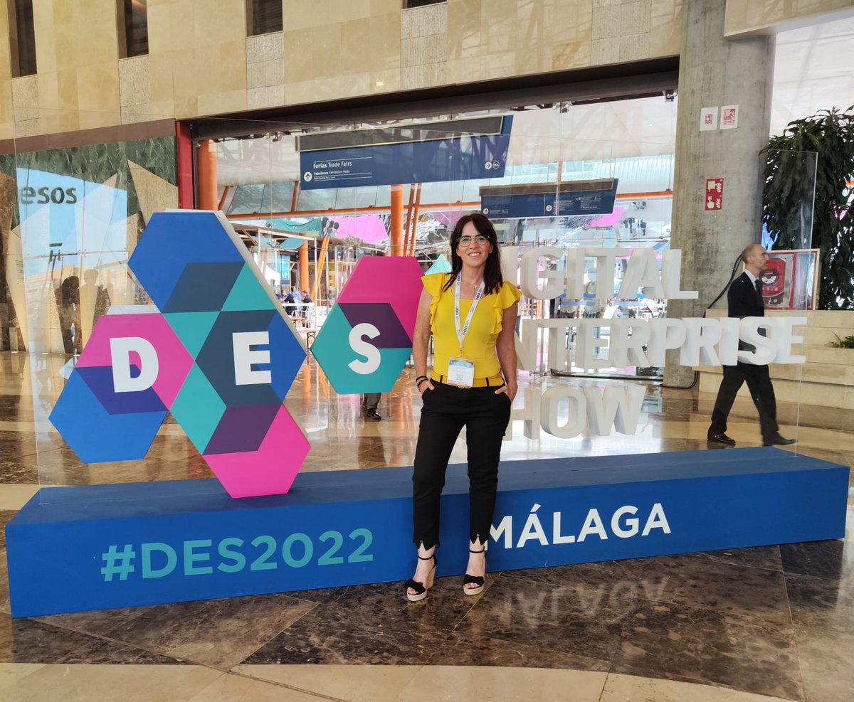 SomosTuilli's tweet photo. Segundo día en el #DES2022 que se celebra en #Málaga después de una primera jornada bien intensa presentando nuestro proyecto. Reimaginando los modelos de negocio del seguro a través de la tecnología en el Banking and Insurance Forum.
#insurtech #SmartInsurances https://t.co/LBpSTaDfkF