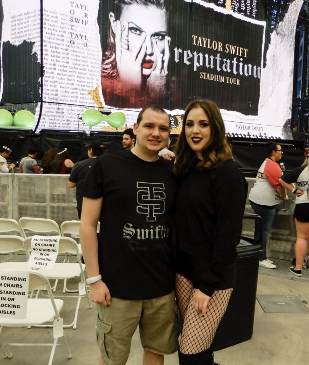 TheAdamReeves's tweet photo. @oneswiftlover Me and @brynnestarz at opening night in Glendale, AZ and then again at Philadelphia Night 2 ๐
#TaylorSwift #reptour #reptourglendale #reptourphilly #swities #reputationstadiumtour https://t.co/bKUQ5Lr354