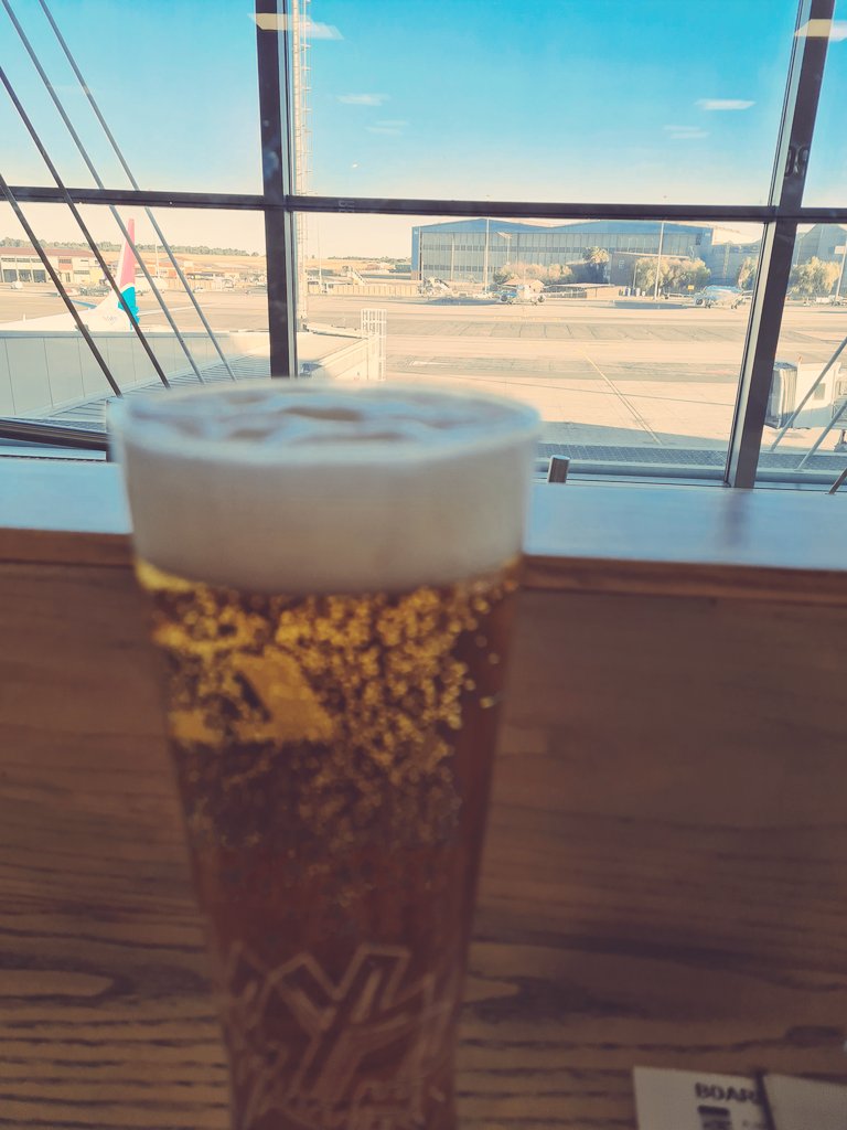 Dre_Geo's tweet photo. I dig airports 🛫 https://t.co/hdRa2estNK