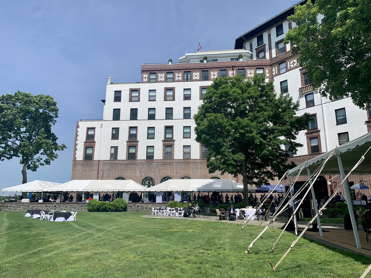 PrestonBrewer16's tweet photo. Beautiful day for a #SPACConference in Rye, NY with my #MNA colleague @BurnettGraceM #SPAC2022 https://t.co/Y6QY2waImB