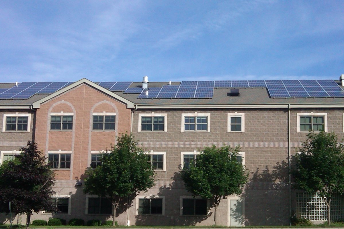 #ThrowbackThursday to 2010 when we setup the Medaille North Hall with solar panels! The 25kW system has more than paid for itself and helps Medaille avoid some of those rising electric rates! #SolarLiberty #GoSolar #UniversitySolar