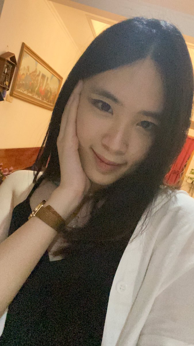 StaceyVanessa2's tweet photo. its been a long time since my last selfie https://t.co/M9TBHXa6Ge