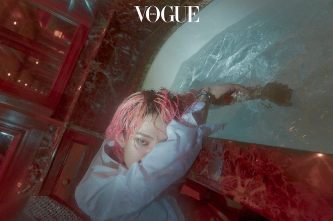 aline_kt3's tweet photo. G-DRAGON
#vogue https://t.co/1REIYVQxKg