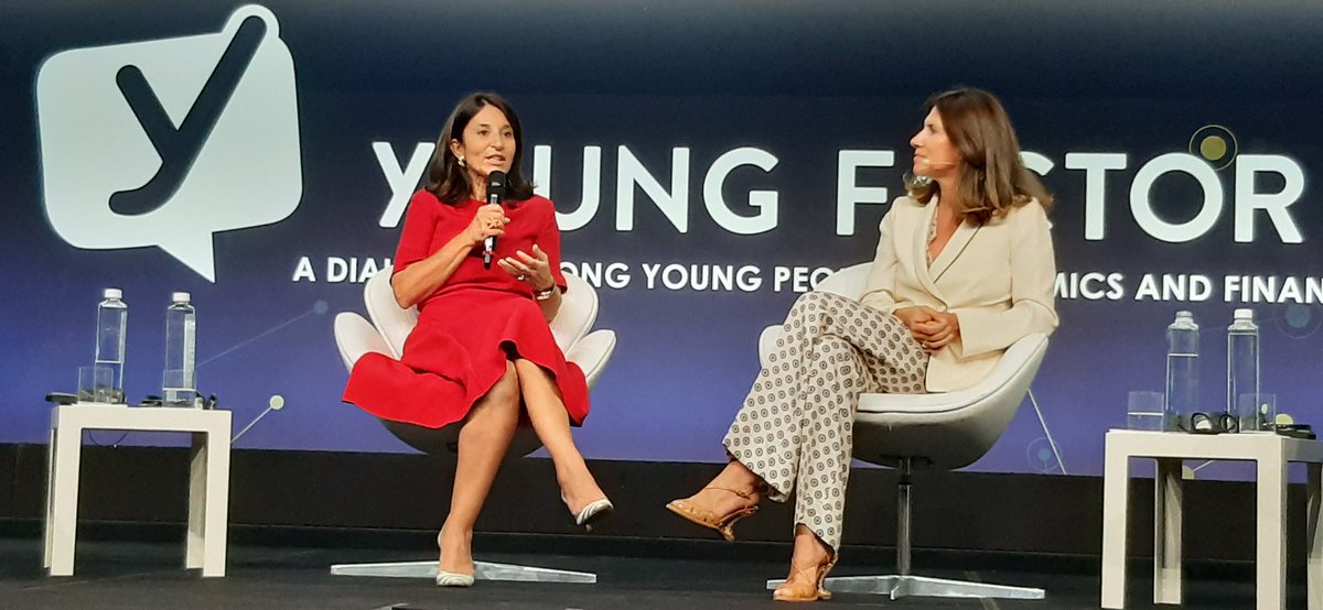 Gruppo24ore's tweet photo. "È fondamentale portare l'educazione finanziaria nelle scuole, fin dalle elementari, ma importante è farlo parlando con il linguaggio dei giovani. Il Sole 24 Ore lo fa con il progetto #YoungFinance attraverso i social" AD @sole24ore Mirja Cartia d'Asero a #youngfactor @opge https://t.co/9wYEagEmJ3