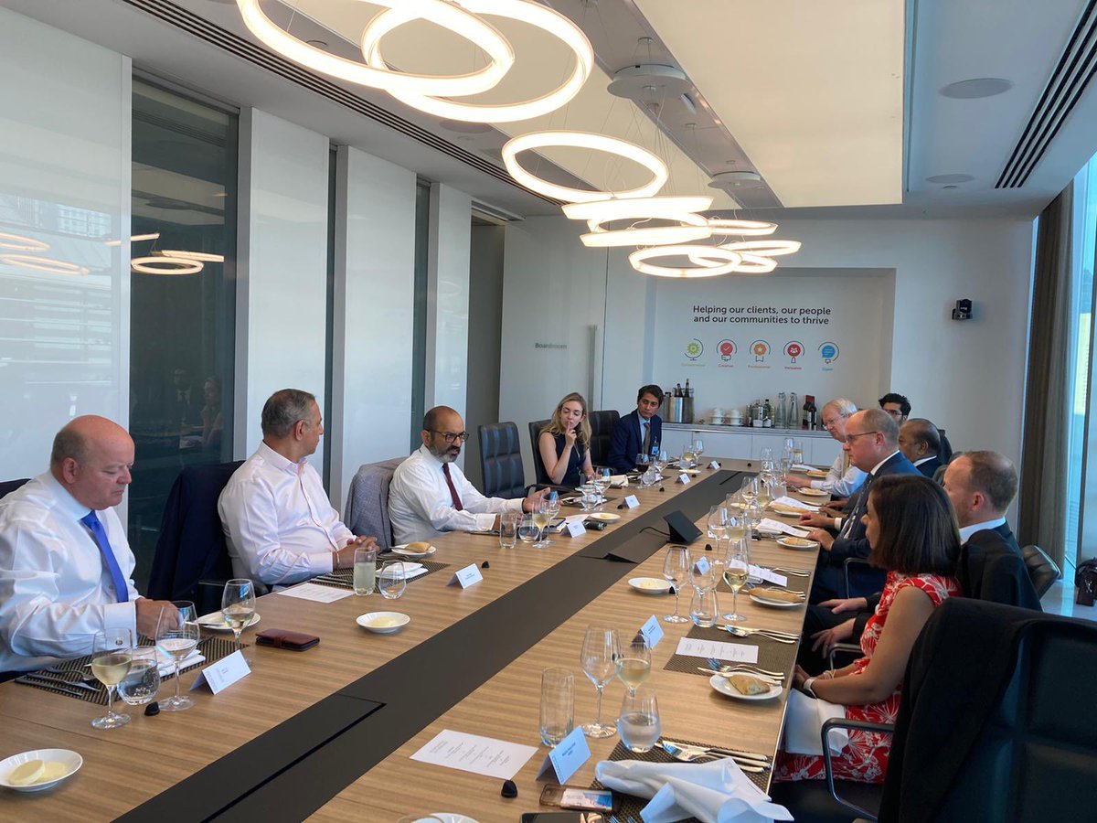 Megmelder's tweet photo. Thank you Monish Mishra for joining us at the @UKIBC Chairs dinner last night and leading the discussion on ‘Accelerating UKs Transition to Net Zero through Digitisation’. We look forward to our continued collaboration with @Mindtree_Ltd on this issue. https://t.co/6akJZSuvKC