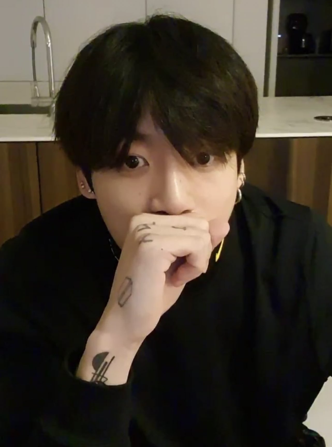 𝐉𝐊 : jungkook's first tattoo and after ☆ #jungkook #jungkookarchive |  Instagram