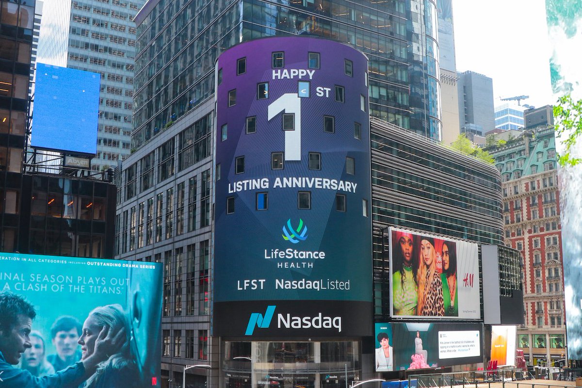 lifestanceUS's tweet photo. Today we celebrate one year since listing on @NASDAQ. What a year it has been! 👏 🙌 #LFST https://t.co/JxY4LcOPJF