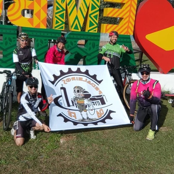 Sebasthians74's tweet photo. Pedaleiros https://t.co/peKrw6sdpZ