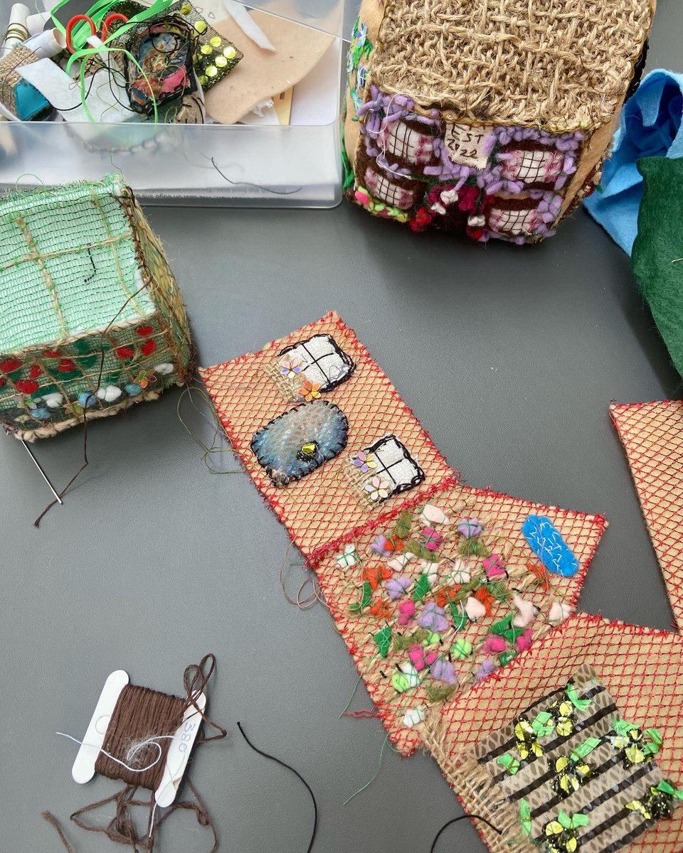 CitizensStitch's tweet photo. Only a few more weeks before we exhibit our dainty dwellings as part of the Heydays! End of term celebration @LeedsPlayhouse.Things are really taking shape with some starting on gardens &amp; greenhouses too! #creativeengagement #creativeleeds #over55s #textiles #creativeworkshop https://t.co/AVwfx2ZFMo