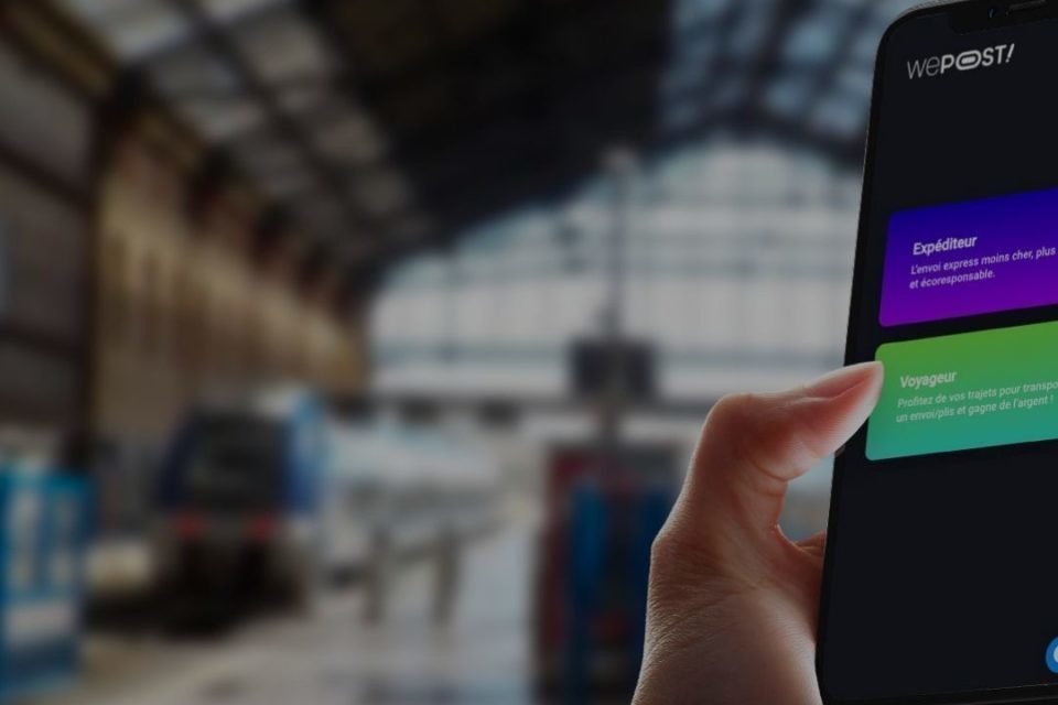 Envoyez vos colis grâce à @Wepost : la révolution de l’#expédition grâce aux voyageurs TGV 
📦+🚄= 💚🌍

Cette solution 100% #ecologique permet aux voyageurs fréquents de transporter des paquets &amp; gagner de l'argent en contrepartie. 

Fûté non ?

#Vivatech <a href="/ZeBox_/">ZEBOX</a>