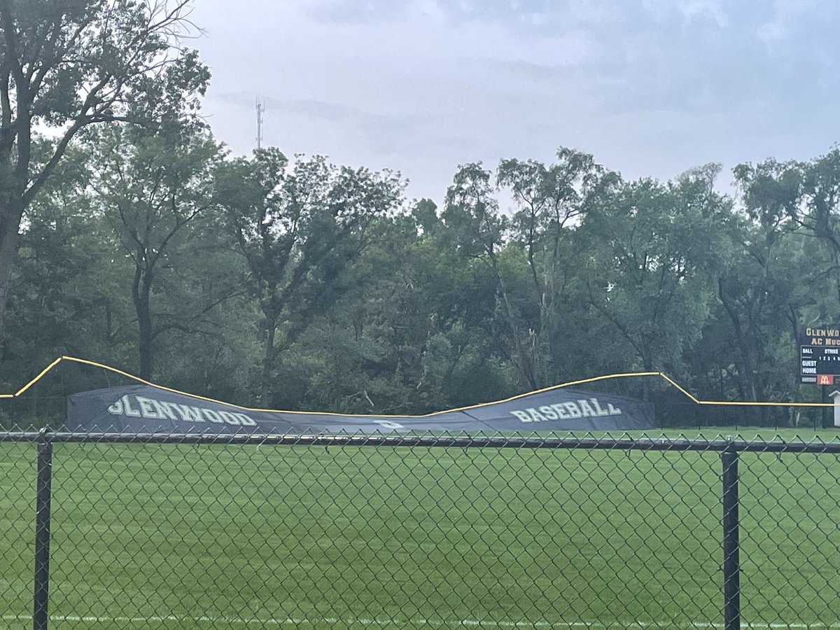 Any servant leaders who are willing to help cut the windscreen zip ties down, please meet us at the baseball field asap.