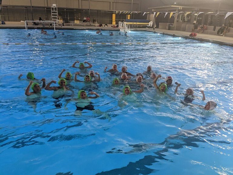 southcoastaqua's tweet photo. Great scrimmage last night with Arise Aquatics from the Santa Paula area!
#ariseaquatics #southcoastaquatics #youthwaterpolo #youthsports #workethic #sportsmanship #teamwork #usawaterpolo #uswp #clubloyalty #teammatesforlife https://t.co/Xv3w0Wcfbb