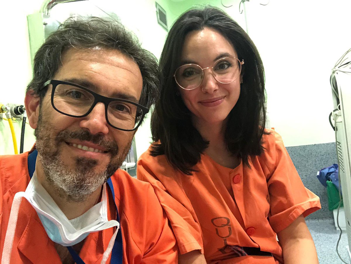 USPValdecilla's tweet photo. Hace pocos días ha vuelto nuestra compañera, la Dra Paola Calleja, de rotar con el Dr @lopez_fando, tras conseguir una beca de la EAU @Uroweb. Muy agradecidos por todo lo que ha aprendido y nos está enseñando. https://t.co/V2yEbW6Iqx