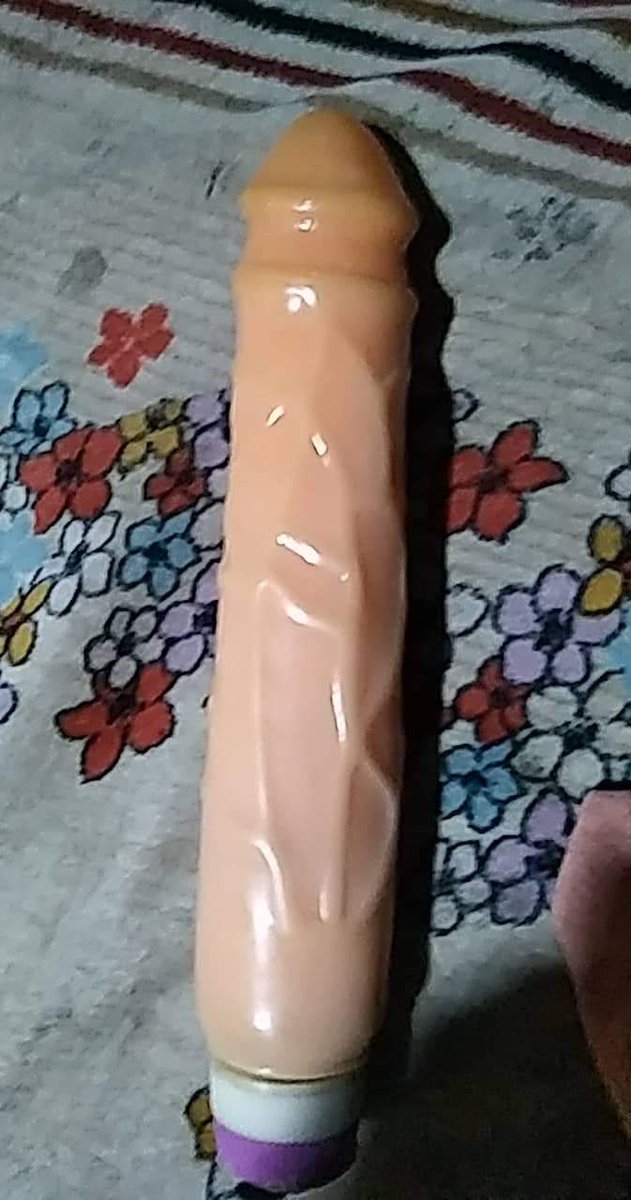 WilliamSanch1's tweet photo. I'm so full of poo in my hole that my dildo will be all muddy I want to feel so loose I enjoyed opening my poop hole https://t.co/T4jLTbG1lK