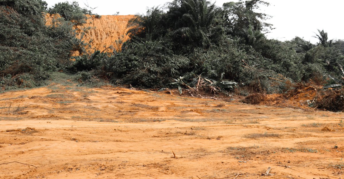 nguessanjacques's tweet photo. Besoin de financement d'un montant de 15 millions de FCFA pour l'achèvement des travaux de décapage. ce financement donne droit à 2 lots de 400m2. contactez-nous au +225 0505145627. https://t.co/h28rdcfaQ5