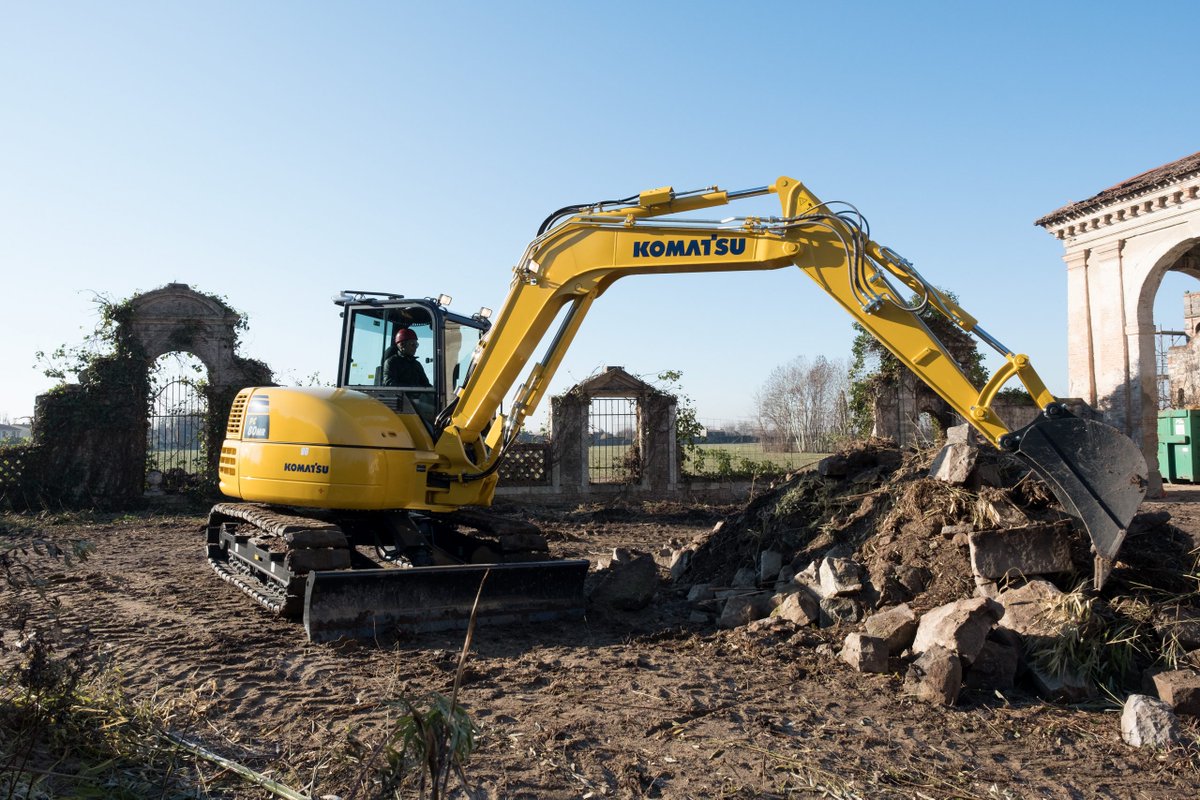 McHaleKomatsu's tweet photo. 2 utility machines just added to our Hillhead line-up - the PC26MR-5 Mini Excavator and PC80MR-5 Midi Excavator, both suited for smaller projects and those where space is tight.

Tickets: https://t.co/VrBqBkS4lU

Stand Y3
21-23 June
Buxton, Derbyshire.

#40yearsofHillhead https://t.co/us8NWhjR4V