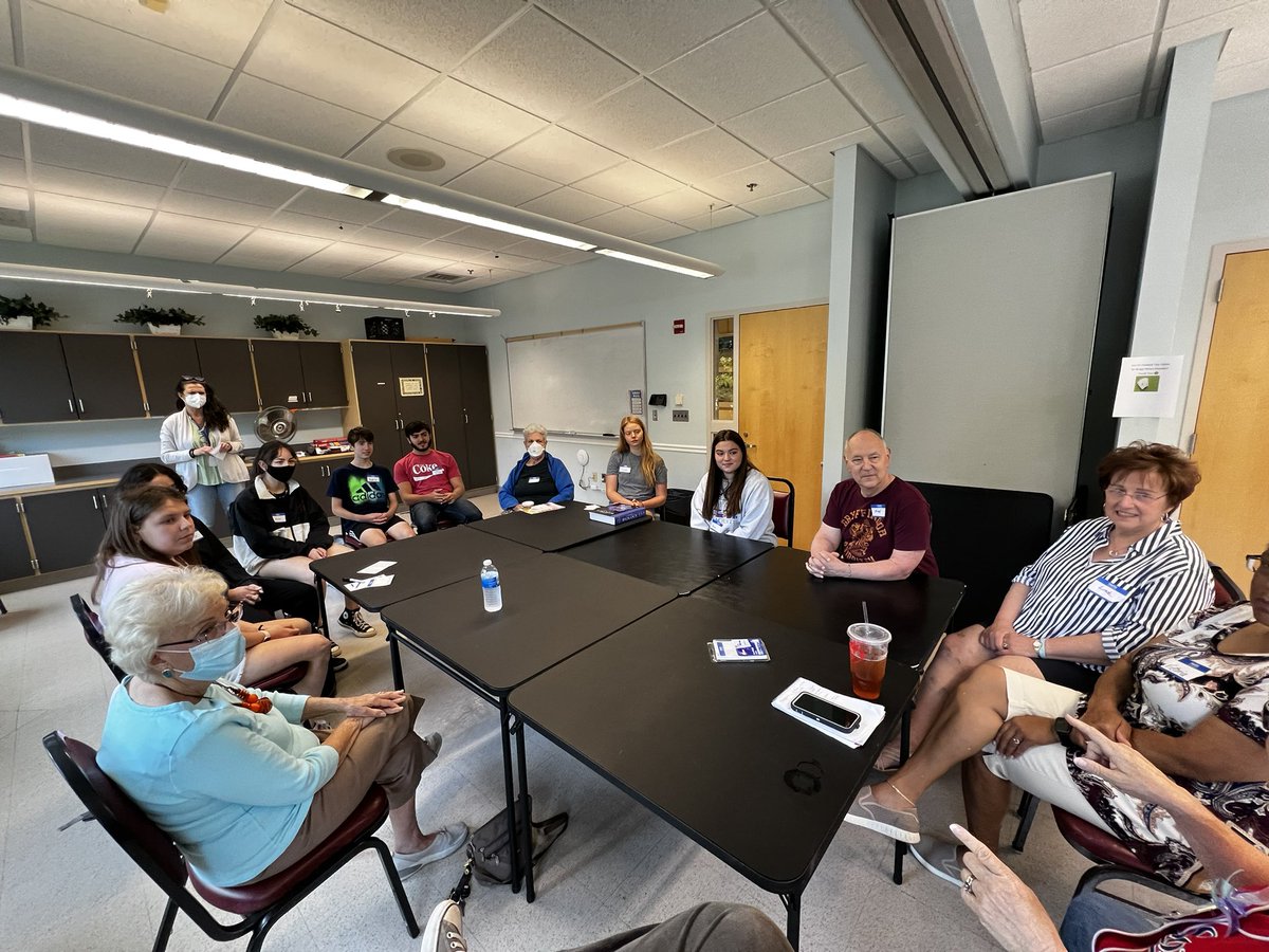 BigBlueInteract's tweet photo. Interact club students meeting with the senior center for another current events discussion… https://t.co/e2qWWjqWFZ