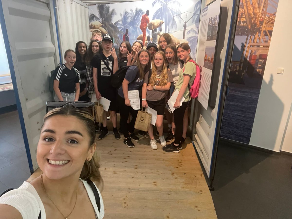 SandringhamMFL's tweet photo. Ein fabelhafter Tag in Köln - eine Reise wert! #EWeek2022 https://t.co/KghXaWLUVy