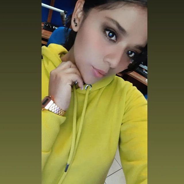 sígueme y te sigo. 😊❤

Si fueras mi todo yo sería tu todo❤🌹😍