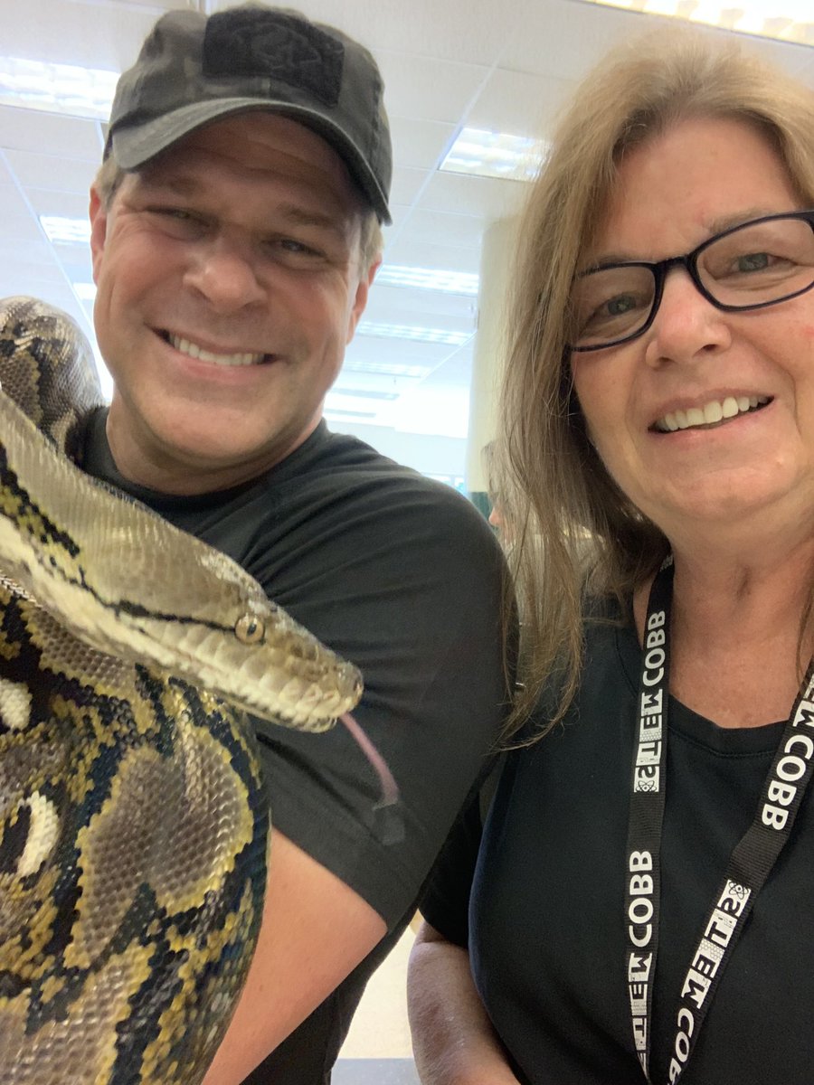 TrstemL's tweet photo. STEMAPALOOZA 2022! This one’s for you @DrMcGill1 I ❤️ snakes…
@kendallkeeslin1
#choosekind
#TREpta
#TRfoundation
@Cobbschools
@STEMCobb #STEMCobb https://t.co/Ct5TPddFkc