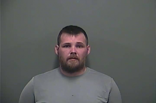 Knoxville_PD's tweet photo. KPD Violent Crimes Unit investigators have obtained warrants charging Michael Bledsoe, 32, with robbing a 92-year-old woman outside of her home on Sunday afternoon. Know where he is? Contact @tn_crime at 865-215-7165. 

More info here: https://t.co/5lBYc3TrUF https://t.co/wyBheJ5e00