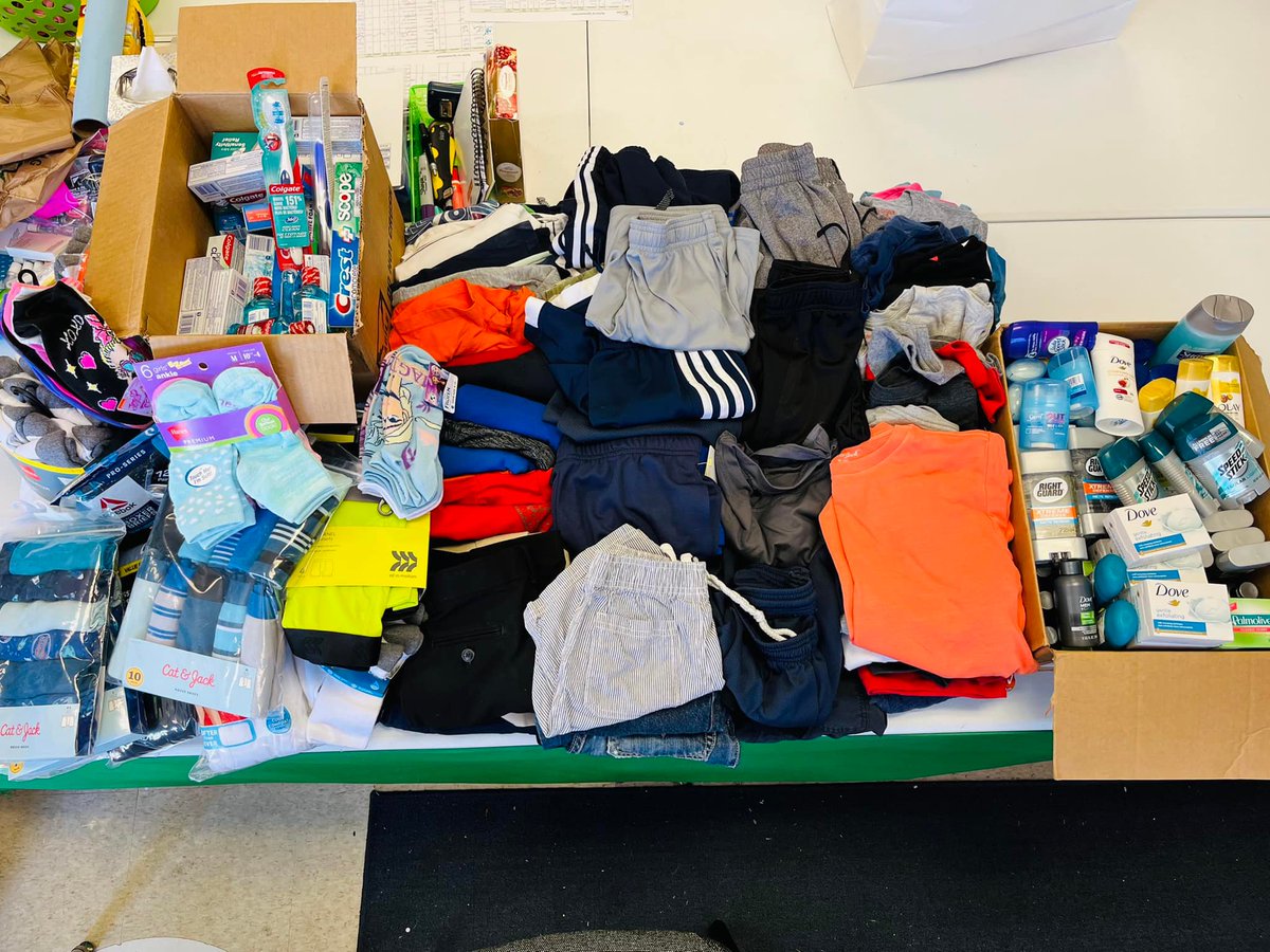 GCPJax's tweet photo. Just wanted to send another thank you to the Edmond Family and Team X-Treme Martial Arts Academy in Palm Beach Gardens for the donation drive you guys hosted a few weeks ago for clothing and hygiene items! All of these items went directly to children who were in need. https://t.co/xHOKTLRQ65