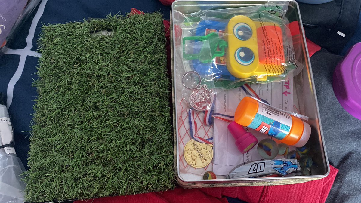 GeocachingOscar's tweet photo. Decent amount of swag in our new geocache #geocaching #gogeocaching @GoGeocaching #geocache #swag #hide #treasurehunt #gps https://t.co/g5jW3BewNu