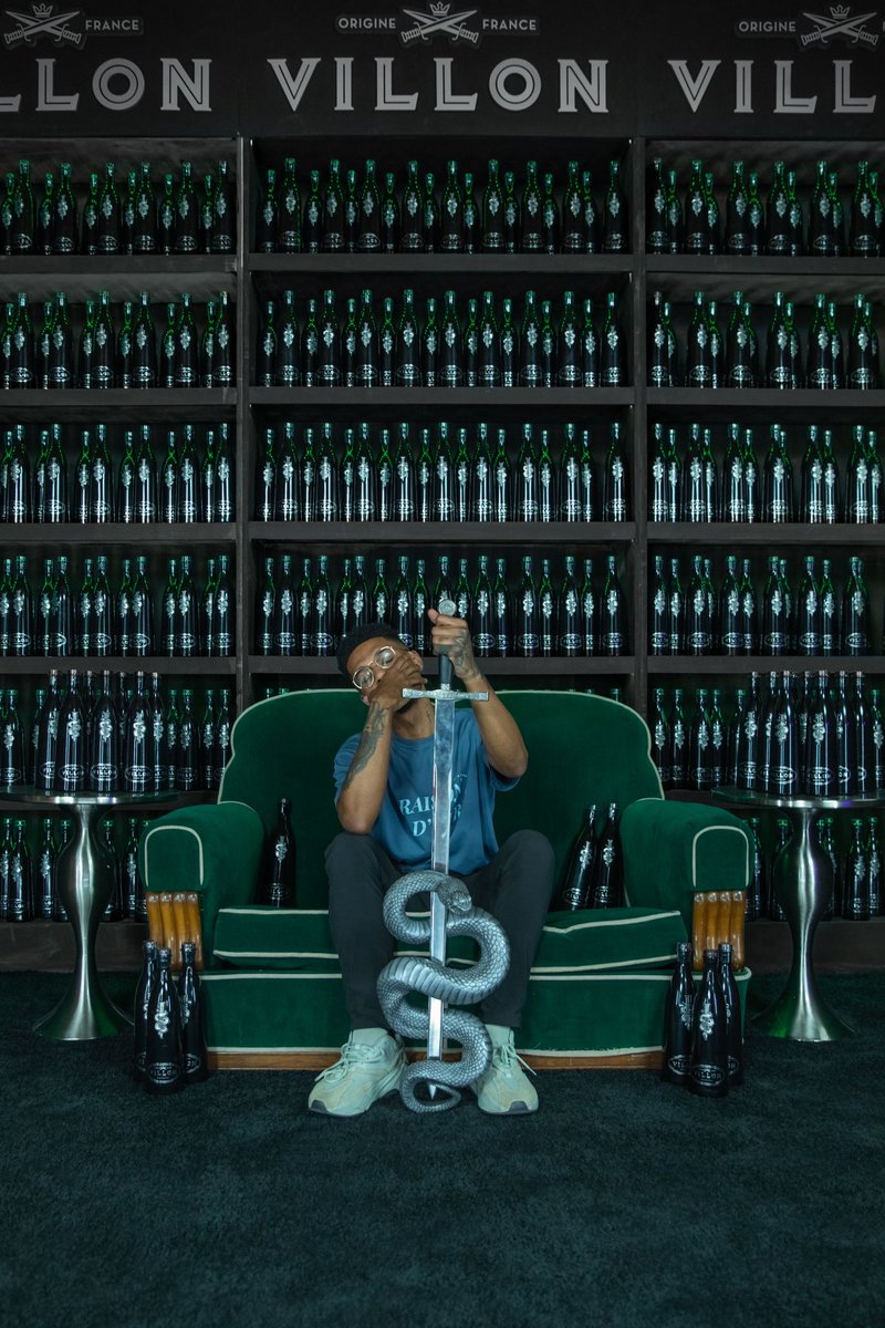 Atari_Jones's tweet photo. 🖤🖤 @VillonFrance
#ShotsBy: (IG) #Iconpics_ay
https://t.co/M7hEIpN17F https://t.co/R2DmF0nlQZ