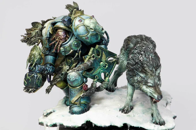the third #shoutout is for  @Sergiocstudio  (miniature painter)
One of the best in his field, his work is really impressive!
Don't miss out on his work! ☺️💙 