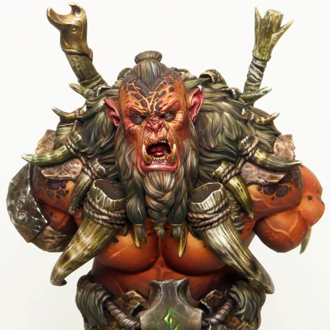 the third #shoutout is for  @Sergiocstudio  (miniature painter)
One of the best in his field, his work is really impressive!
Don't miss out on his work! ☺️💙 