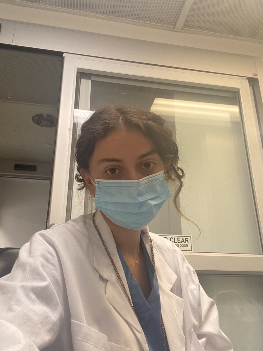 ChrissaFoscolos's tweet photo. Feeling very blessed to be able to get up and do research for Alzheimer’s treatment 🔬 Life is a dream right now #WomenInSTEM #medicalresearch #Alzheimers https://t.co/KI0BJ8re7q