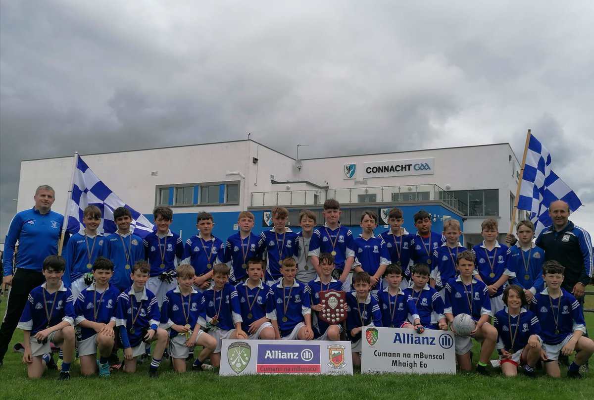 BreaffyNS's tweet photo. What a fantastic day we had in Bekan yesterday @MayoCnmB county finals. Our boys defeated Claremorris after a brilliant second half comeback. Then our girls rounded off a great day by defeating Ballinrobe to win the Division 1A title. We are so proud of your achievements 👏🏻👏🏻👏🏻 https://t.co/3mB91HFlFF