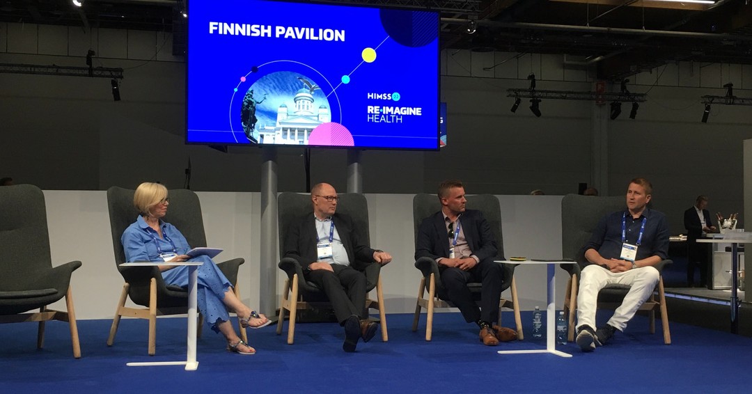 Navigil_FI's tweet photo. Active and Healthy Ageing – SUCCESS👏
The discussion was interesting with fresh insights. 
Matti Räty, CEO Navigil, gave an in-depth presentation
 of Navigils game changing 580 wellness wristwatch &amp; Service.
#ShareAndCare #Navigil #HIMSS22 https://t.co/GPNLl5JD6h