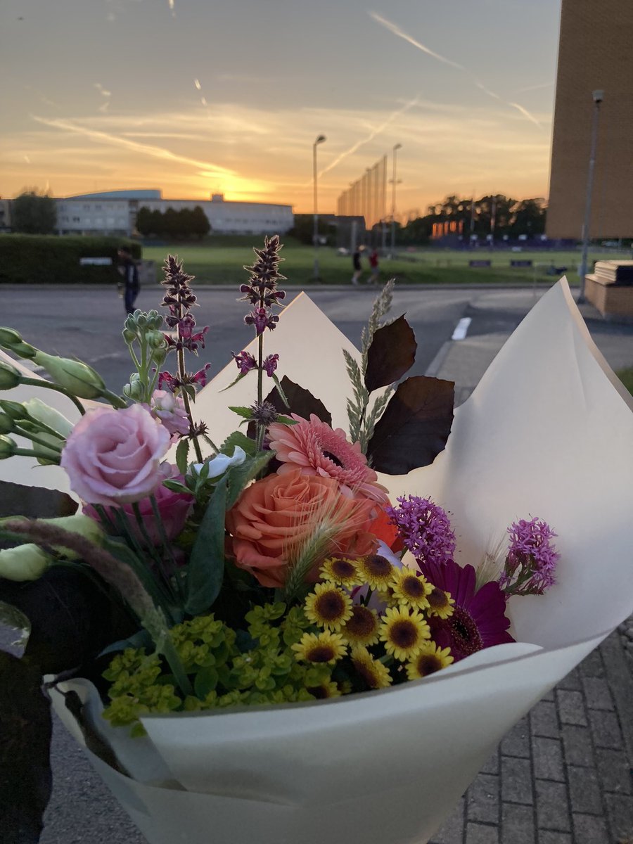 It feels surreal to have passed my PhD viva yesterday 🥳 and to be saying goodbye to Lboro uni after nearly 9 years! A challenging and thought provoking viva was a nice way to end this journey. Huge thanks to my supervisors for supporting both my development and this work