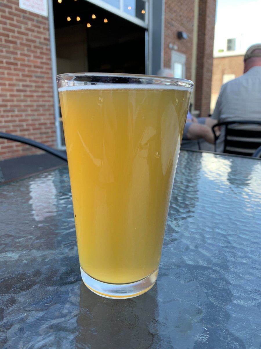 PatioFinish's tweet photo. @FortOrangeBrew It’s delicious. Get it. Get it. Drink it all up. https://t.co/voxwmMC7l9