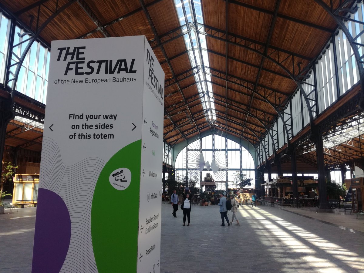 Last week was all about sharing the Augmented Urbans results and insights with the European cities and the #NewEuropeanBauhaus community!
Summary of the week's activities and impressions now published on the @Metropolia website
➡️metropolia.fi/en/about-us/ne…
#Eurocities2022 #cbresults