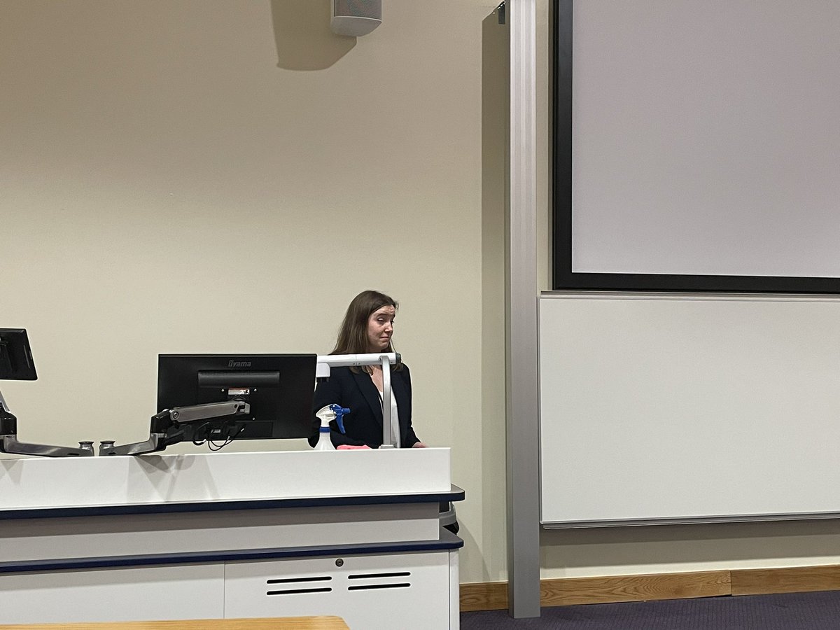 Our final panel of the day features literary research and finishing off with an original poem: “Disappointment to my Parents”. 

#EnglishShowcase22 #ShowOff22 <a href="/UoNEnglish/">Nottingham English</a>