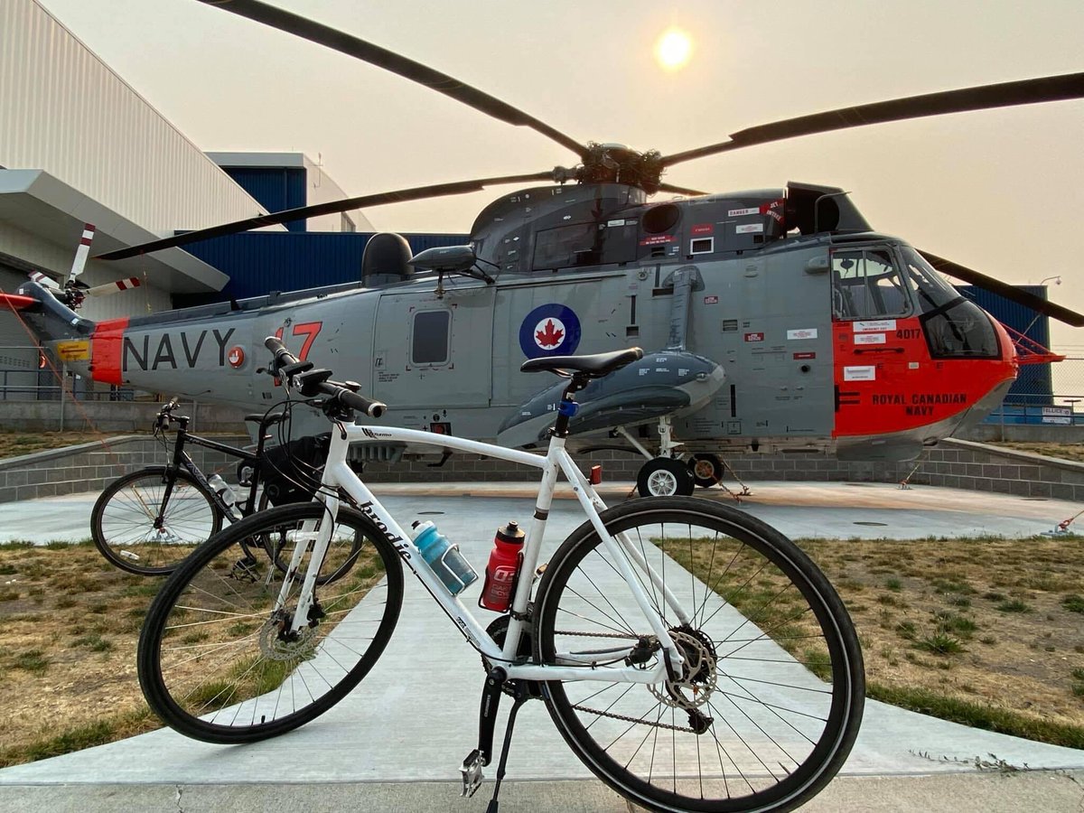 CharlesKuyper's tweet photo. @NavyBikeRide
Itβs time to rideβ¦β¦letβs see what we can find along the way
#love2ride #victoriabc https://t.co/wutPZ0oiQR