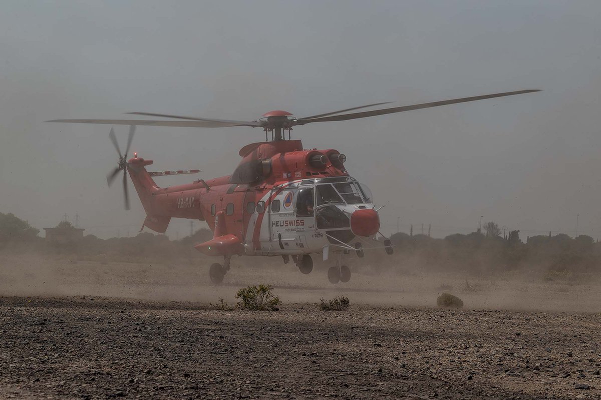 nikobo's tweet photo. Before &amp; After thanks to #PureRaw2, the Deep Prime technology, the #NikCollection5, the clearview filter, the control points and me as a #photographer !

@CanonFrance #Canon1Dx #ColorEfexPro #Nik #Collection #ClearView #Upoint #ControlPoints @nikcollection #Helicopter #rescue https://t.co/iRWRpel7RW