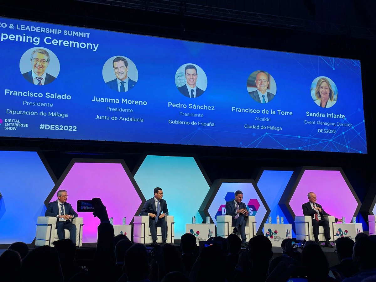 KeleaCompany's tweet photo. Esta semana estamos en el DES | Digital Enterprise Show en Málaga, uno de los eventos tecnológicos más destacados en el panorama nacional, donde estamos conociendo de primera mano las últimas tendencias en #digitalización, #innovación y #tecnología ⚡ https://t.co/WNxM4al2E5