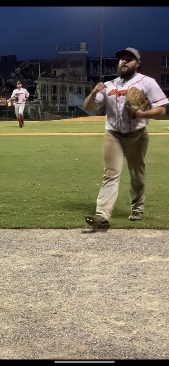TNSluggers's tweet photo. Vince Matta Led the Sluggers vs the Corryton Brew Crew with 6IP 3H 0R and 6 K’s. #staysluggin https://t.co/Pmkyh2H4y9
