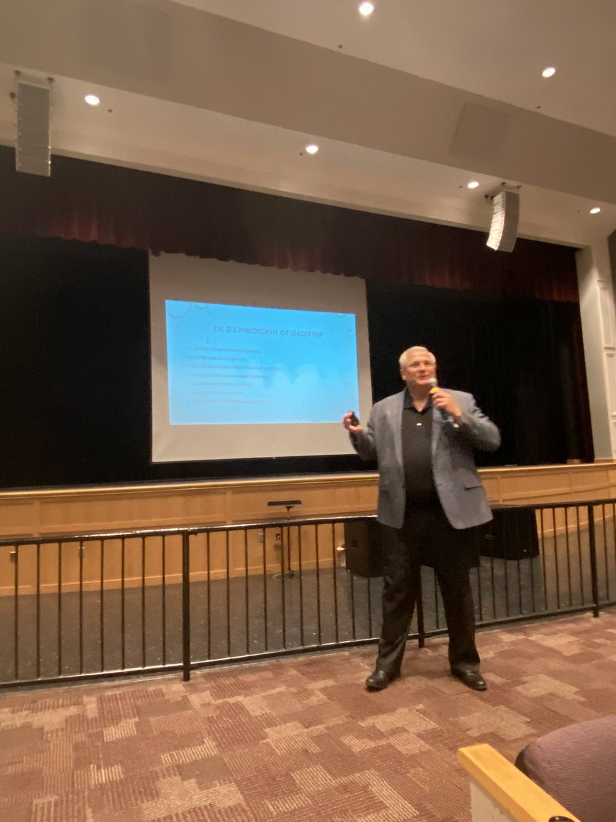 DrHigh_CCPS's tweet photo. CCPS Leadership Academy 2022 - Our focus is Calibrate!  There has been lots of learning and fun over the two days!  Let’s continue to Communicate, Collaborate, and Calibrate in SY22-23. https://t.co/8Jg47Dia1z