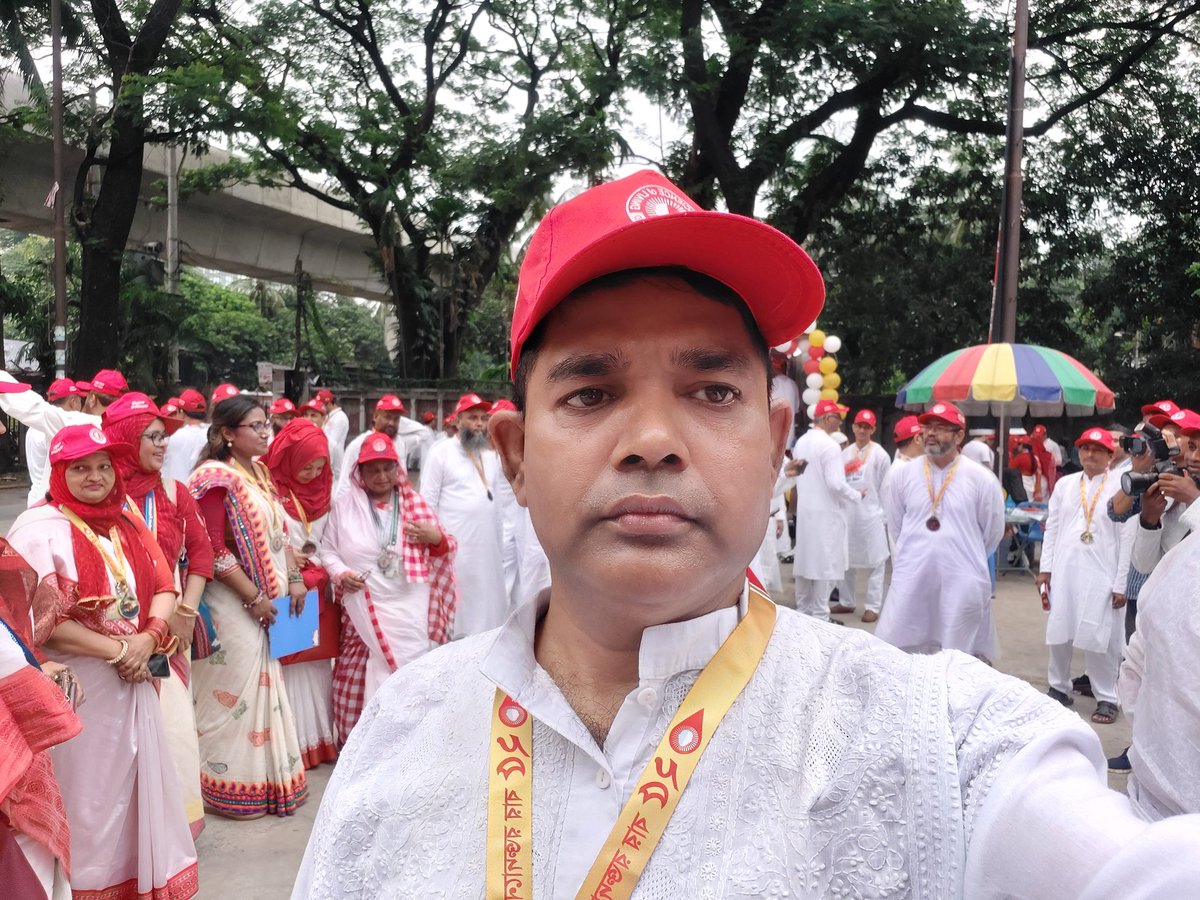 islam_beig's tweet photo. 14th June 2022 World Blood Donor Day Award.  I have donated 65 bags blood to mankind. https://t.co/QXlPpb6jlD